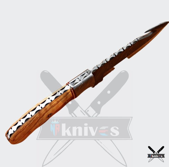 Damascus Blade Gut Hook Knife With Olive Wood Handle 7 Inch