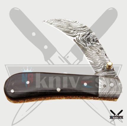 Damascus Blade With Buffalo Horn Handle Folding knife