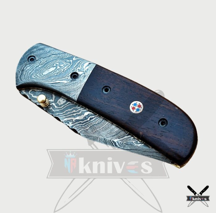 Damascus Blade Pocket Knife With Pakka Wood Handle