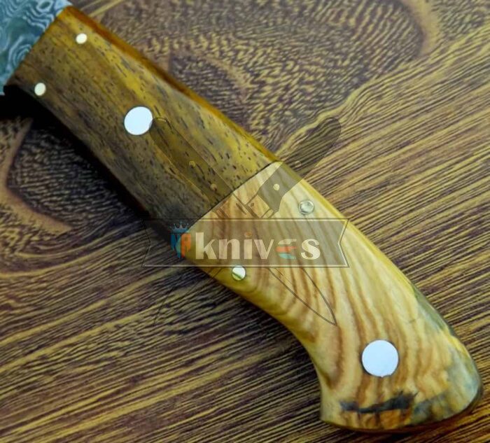 Chef Kitchen With Natural Wood Handle